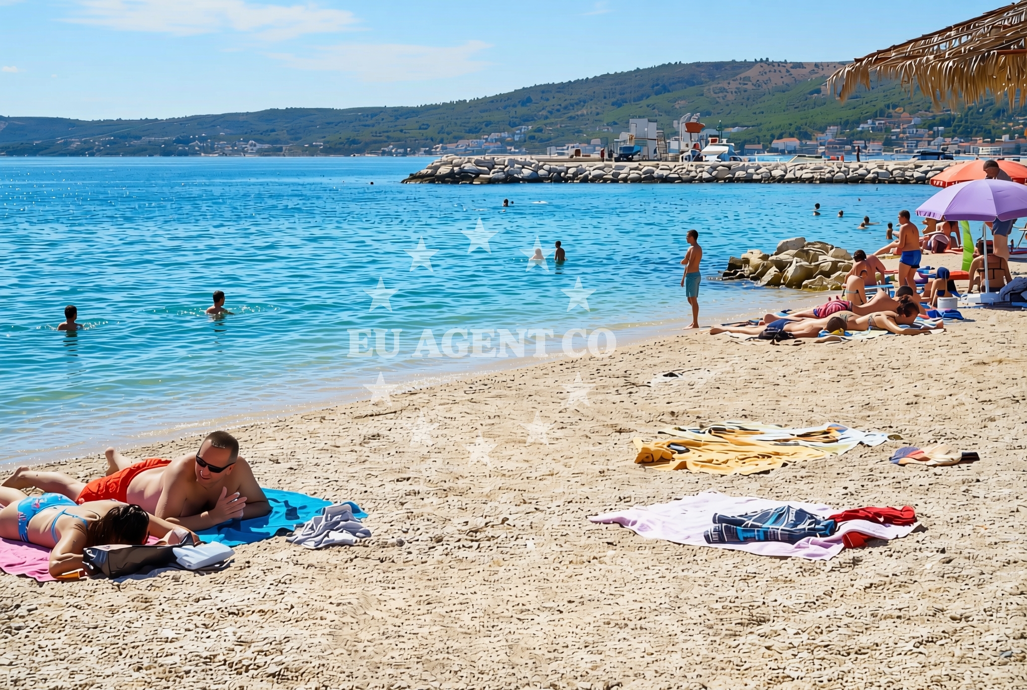Additional view of Divulje: beaches and coves in Divulje