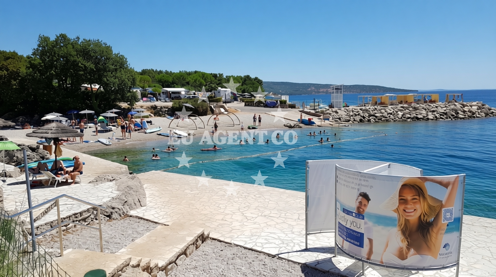 Shoreline and swimming area at Dog's Beach Politin in Narodnog Preporoda 80, Krk