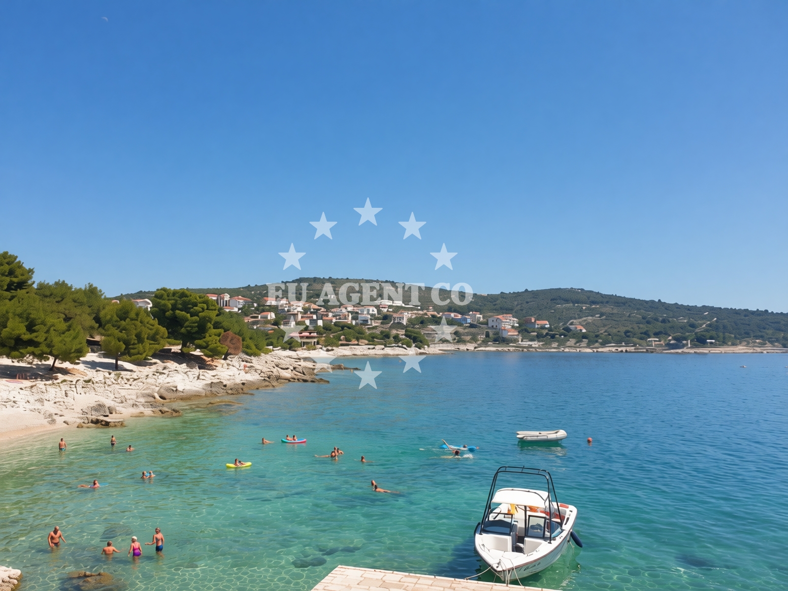 Shoreline and swimming area at Dolac II beach in Rtic II, Primošten