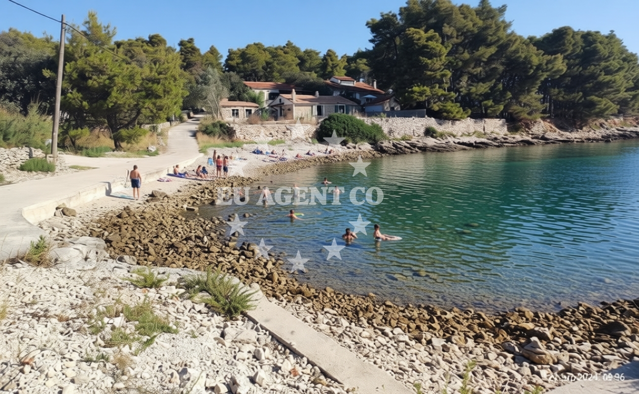 Additional view of Dolinje Beach in Veli Iž 322c, Veli Iž