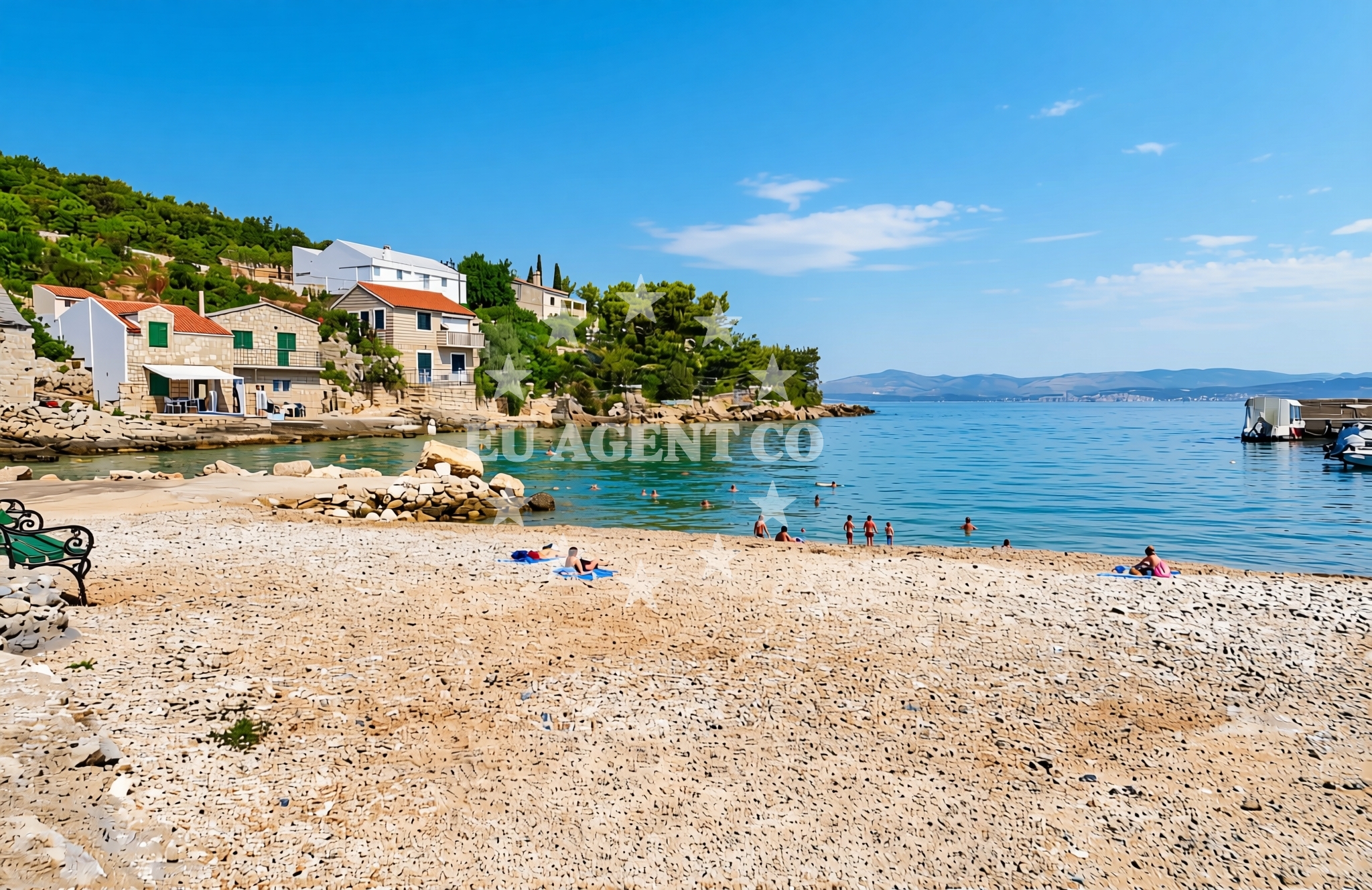 Beach facilities and surroundings at Donja Krušica jug, Donje Selo (Šolta) Beach in Donja Krušica jug