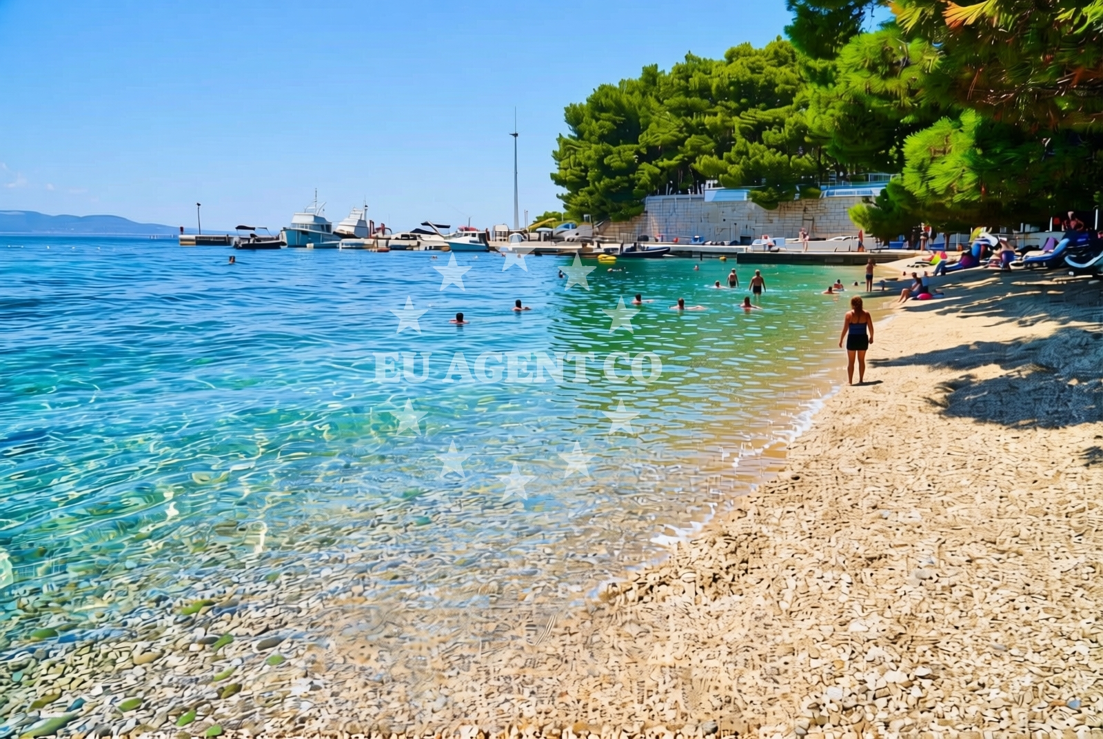 Shoreline and swimming area at Donja luka, Makarska Beach in Donja luka