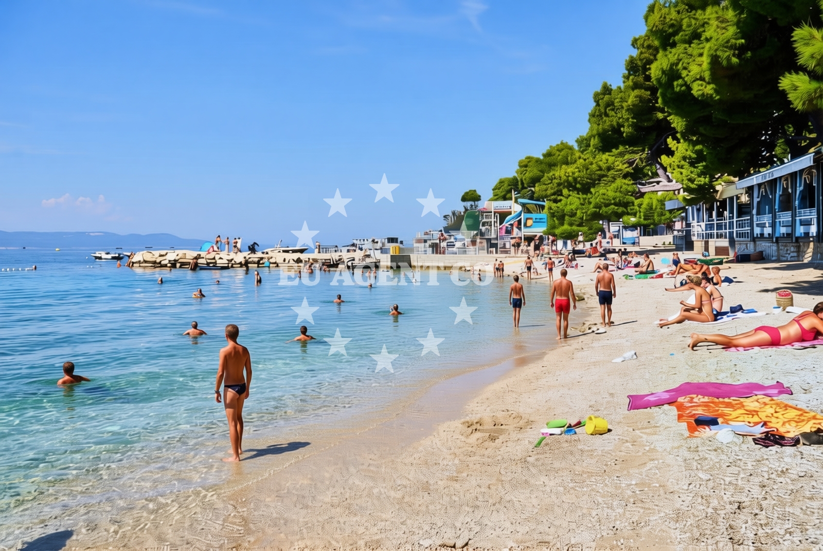 Beach facilities and surroundings at Donja luka, Makarska Beach in Donja luka