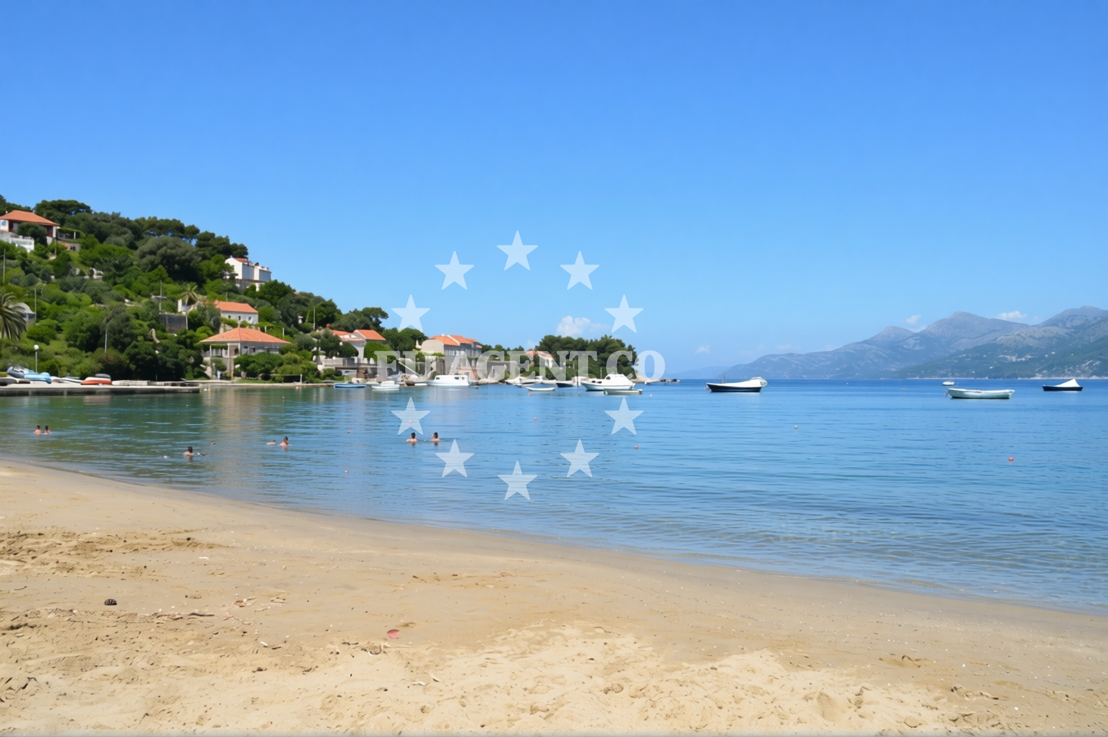 Shoreline and swimming area at Donje Celo beach in Gornje celo, Koločep