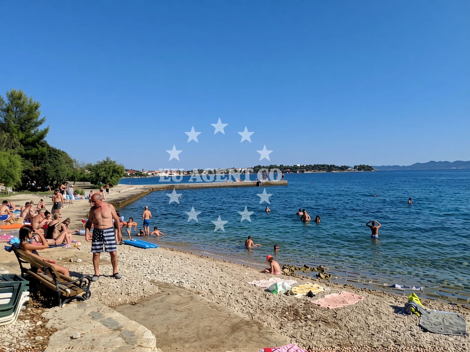 Shoreline and swimming area at Donje Petrcane beach in Ulica I, 5i, Petrcane