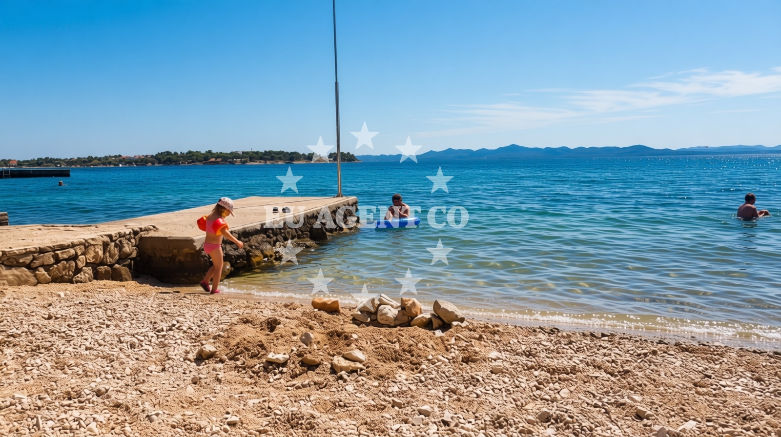 Additional view of Donje Petrcane beach in Ulica I, 5i, Petrcane