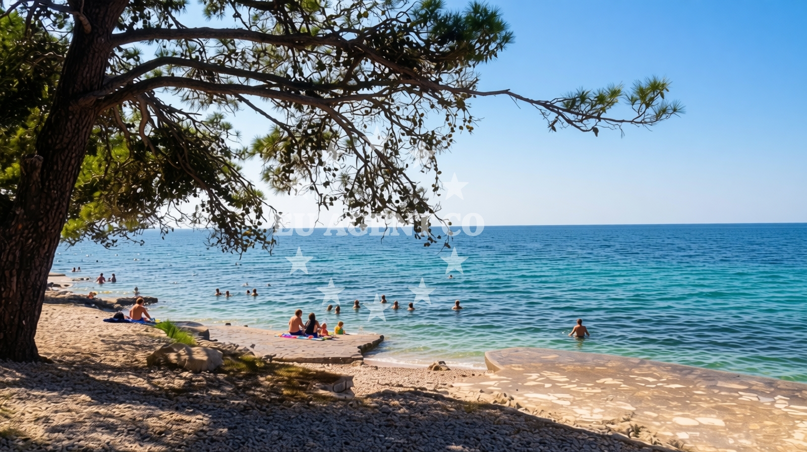 Additional view of Donje Petrcane beach in Ulica I, 5i, Petrcane