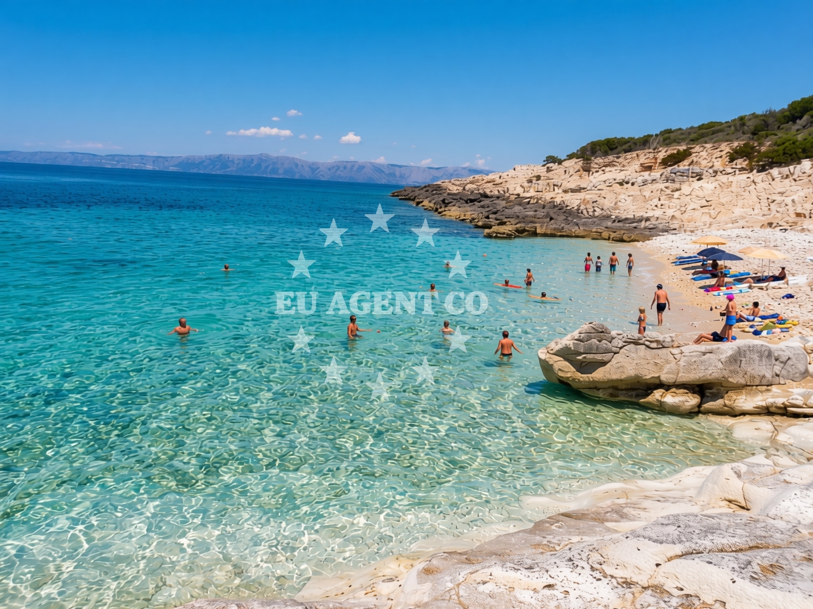 Beach facilities and surroundings at Donji bili bok in Gradina 7, Vela Luka