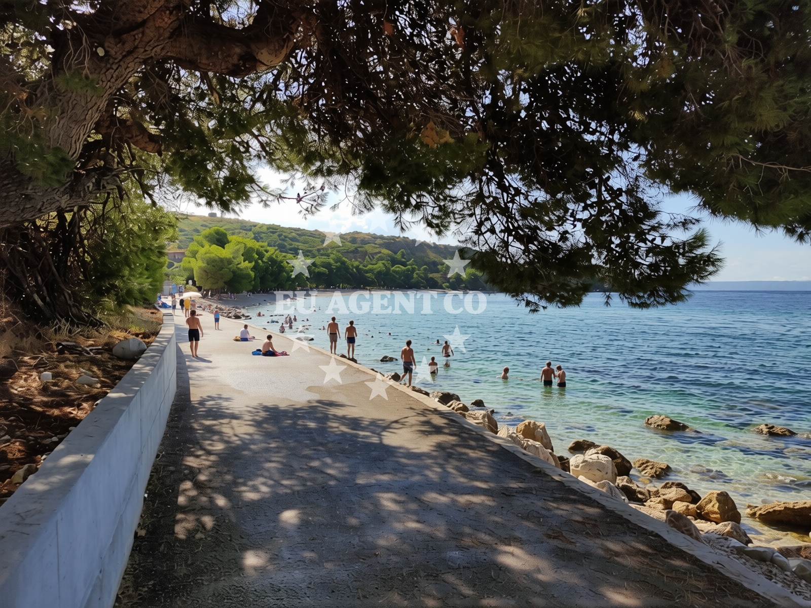 Additional view of Dracevac Beach in 39 Kamena, Tučepi
