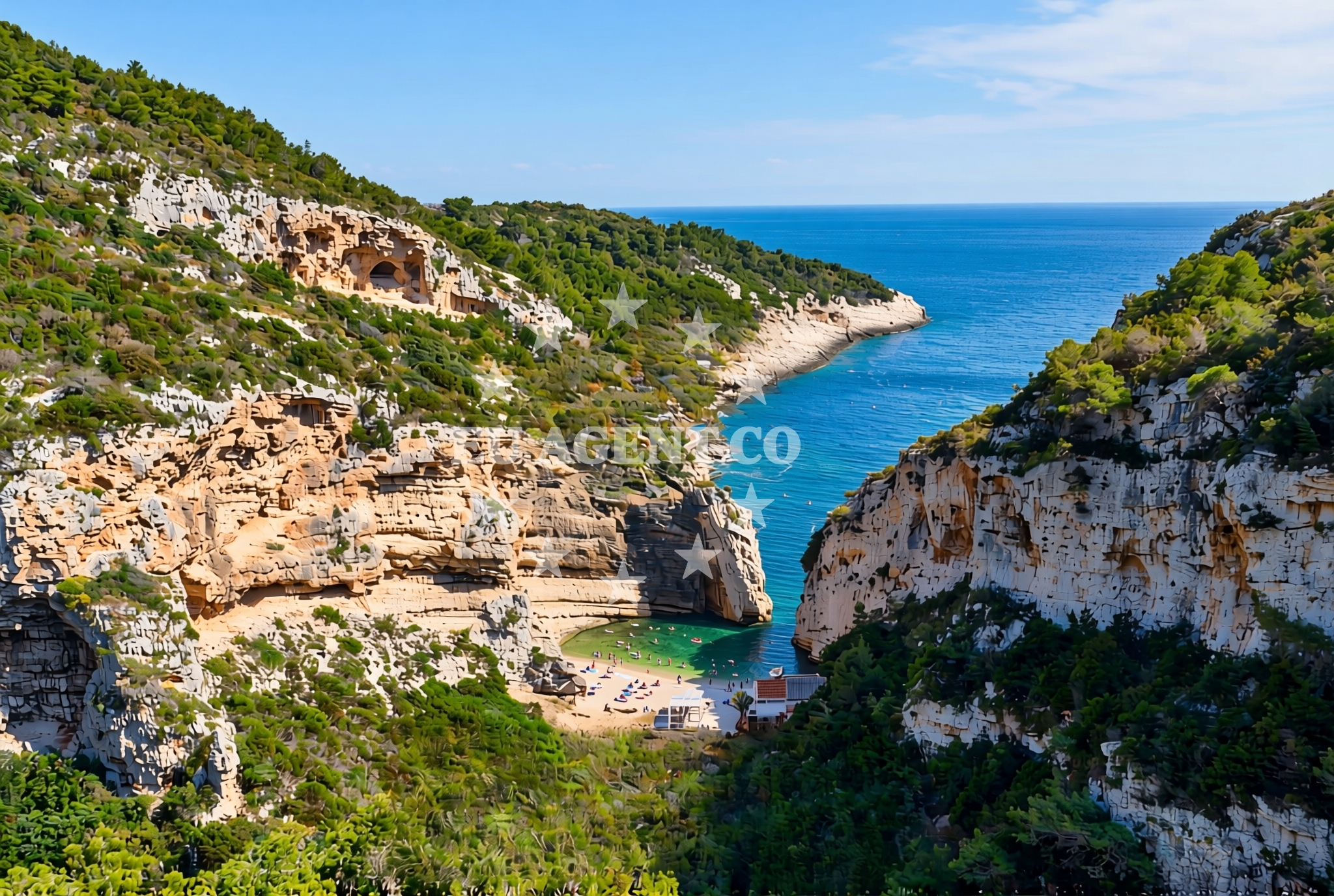 Overview of Dračevo Polje (Vis): beaches and coves in Dračevo Polje (Vis)