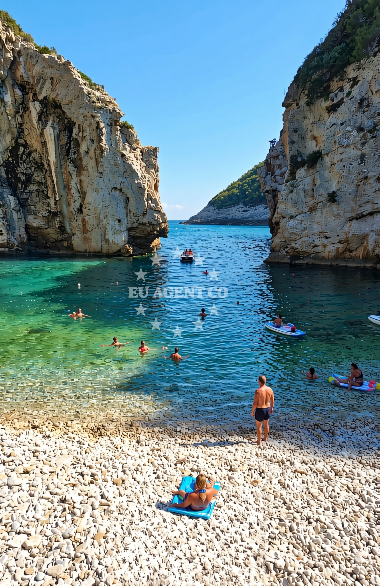 Additional view of Dračevo Polje (Vis): beaches and coves in Dračevo Polje (Vis)