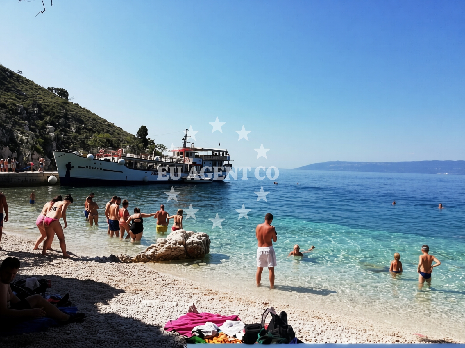 Shoreline and swimming area at Dragozetici beach in Beli 1, Cres