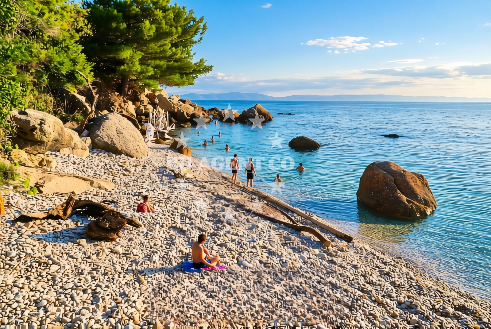 Overview of Drašnice: beaches and coves (8) in Drašnice