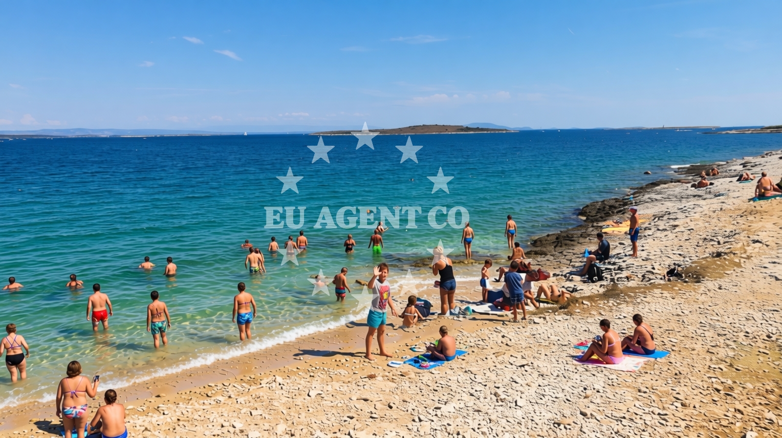 Beach facilities and surroundings at Drazice beach in 218 Selo 1, Premantura