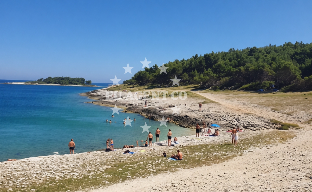 Additional view of Drazice beach in 218 Selo 1, Premantura