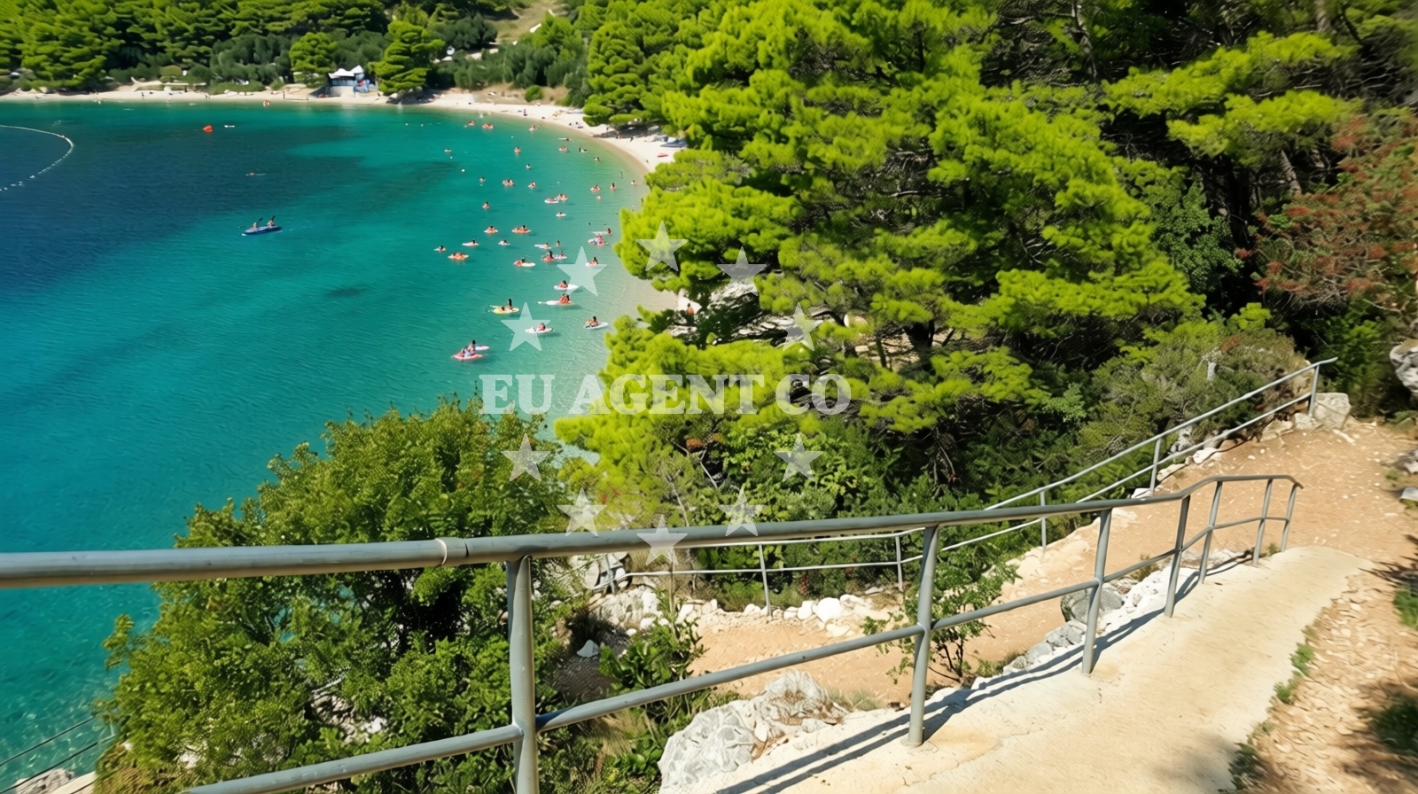 Additional view of Duba beach in Franičevići 5, Živogošće