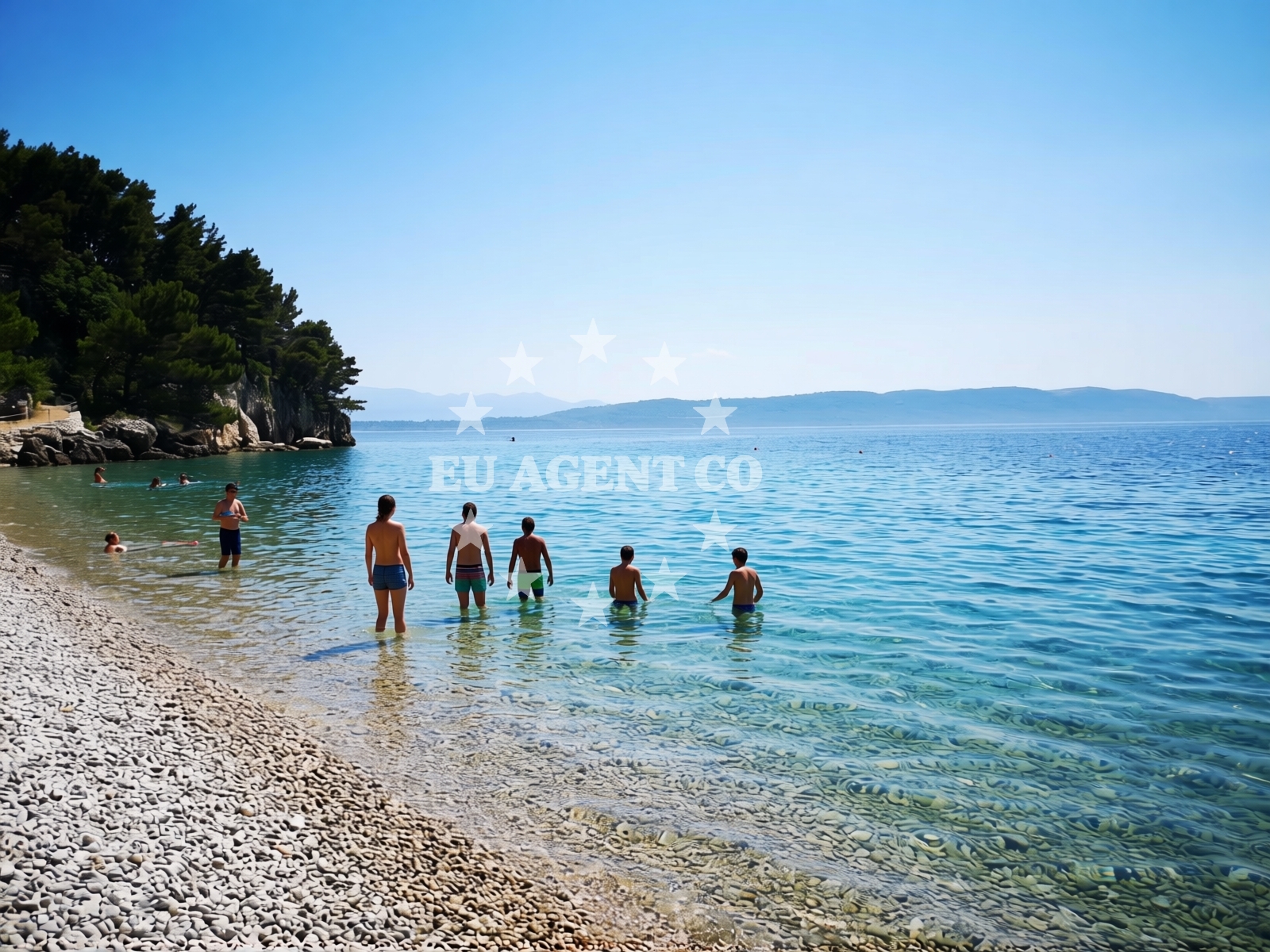 Additional view of Duba beach in Franičevići 5, Živogošće