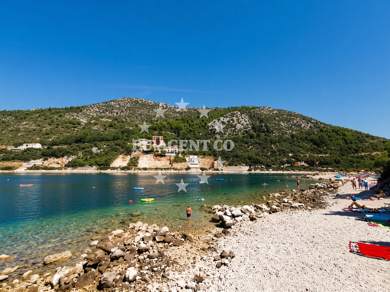 Additional view of Duba beach in Duba, Kremena