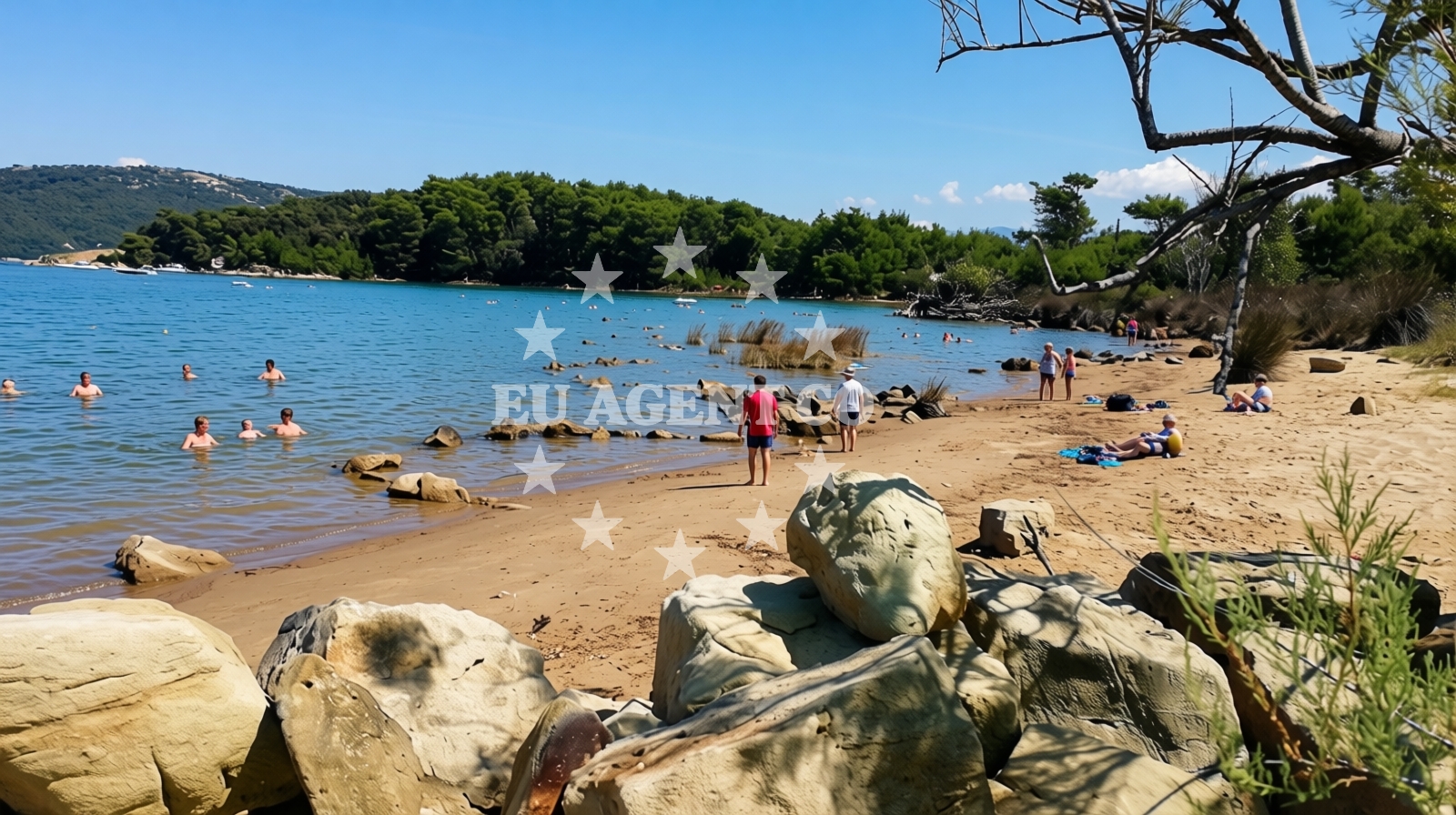 Additional view of Dubac beach in Lopar 324, Lopar