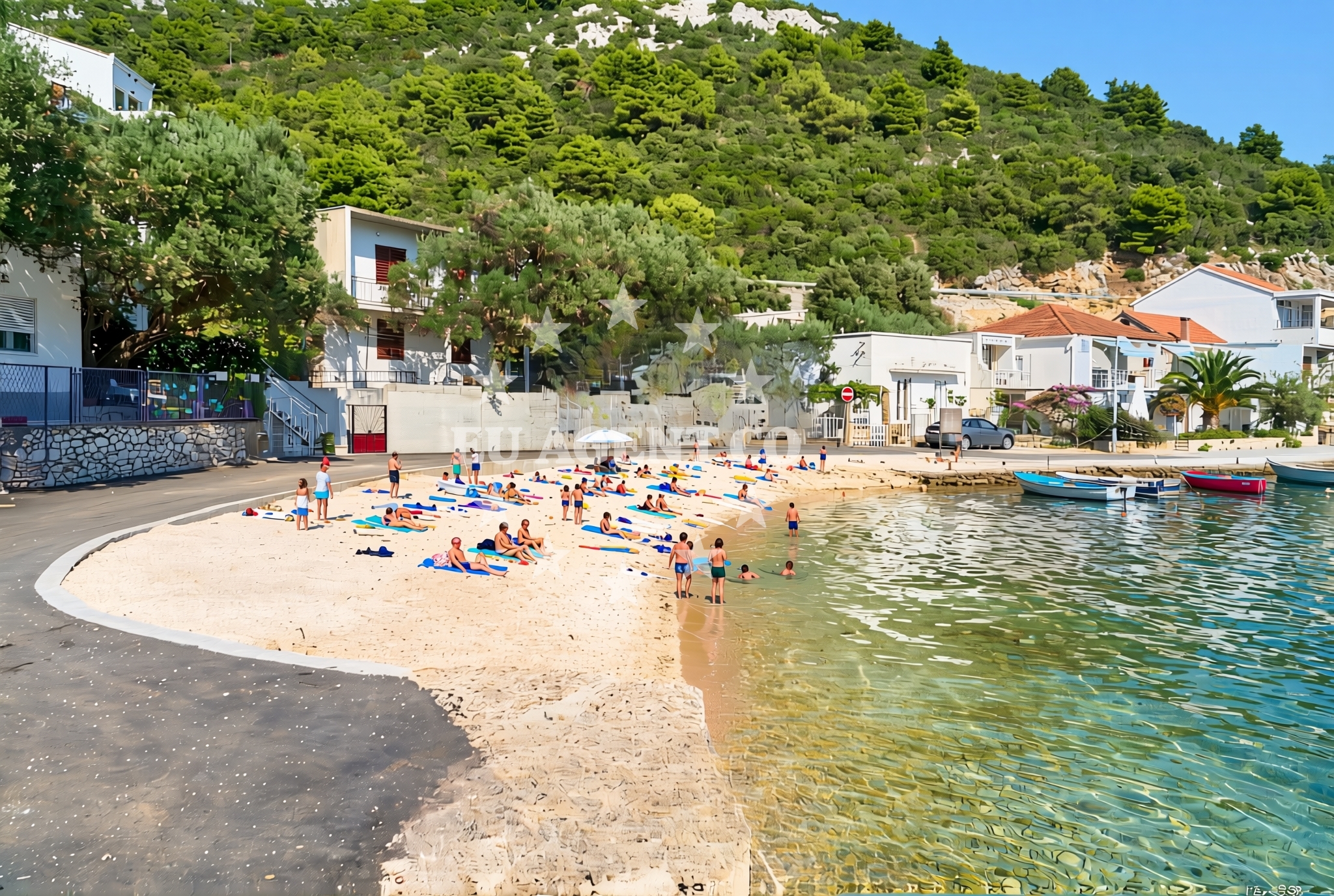 Beach facilities and surroundings at Duboka sredina, Duboka (Slivno) Beach in Duboka sredina