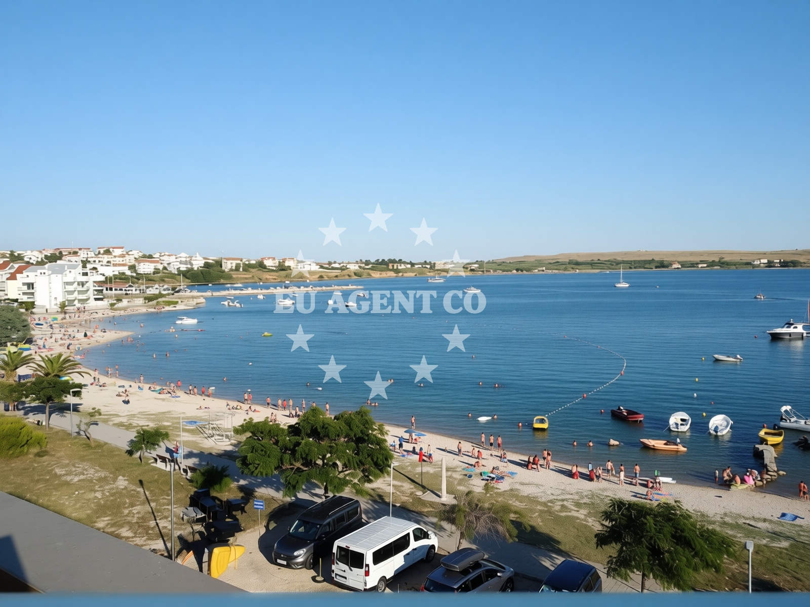 Beach facilities and surroundings at Dubrovnik small beach
