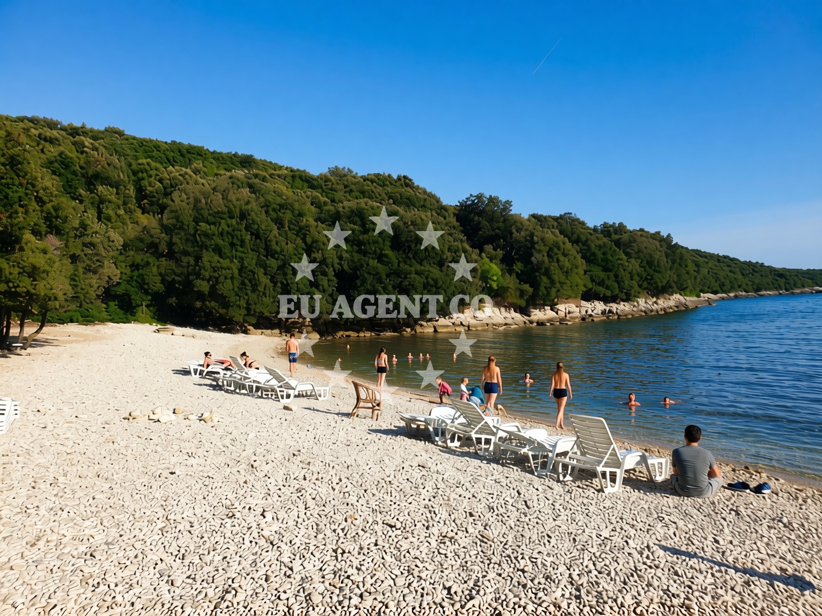 Beach facilities and surroundings at Duga Uvala