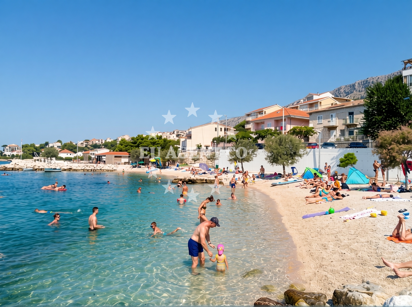 Additional view of Dugi Rat II beach in Ulica Žilića potok, Dugi Rat