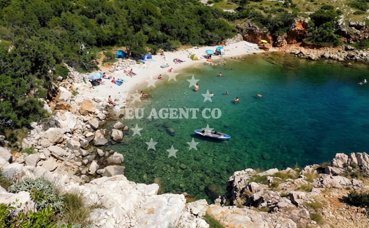 Additional view of Dugno beach in 19. dalmatinske divizije 27, Povile kuća, Novi Vinodolski
