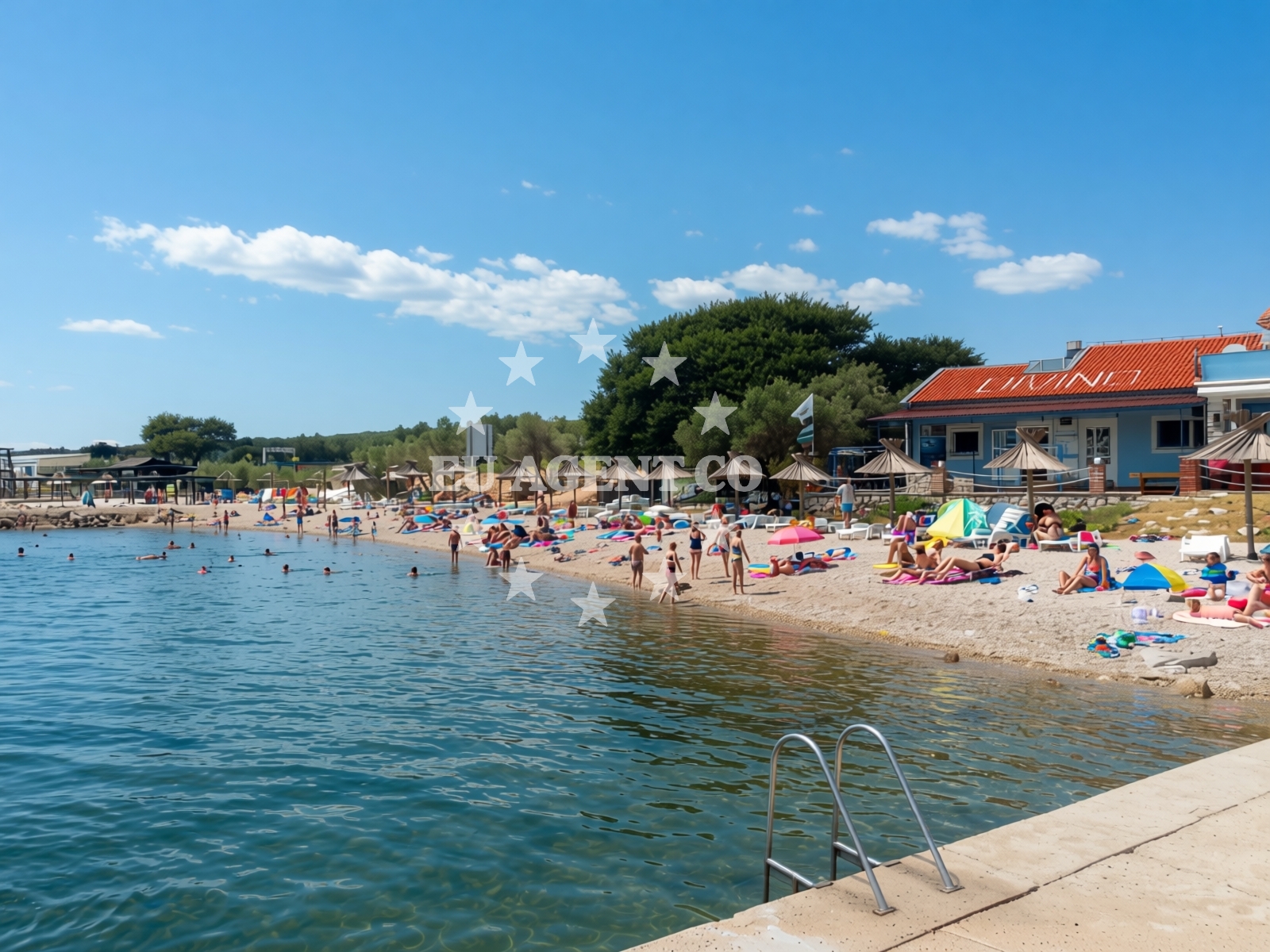 Overview of Dunat beach in Placa 16 Kornić, Placa 16, Kornić