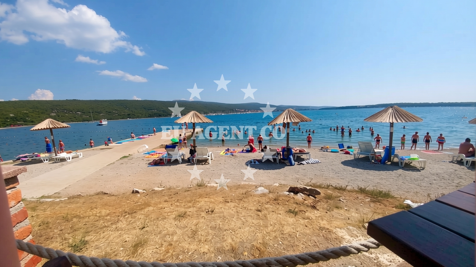 Additional view of Dunat beach in Placa 16 Kornić, Placa 16, Kornić