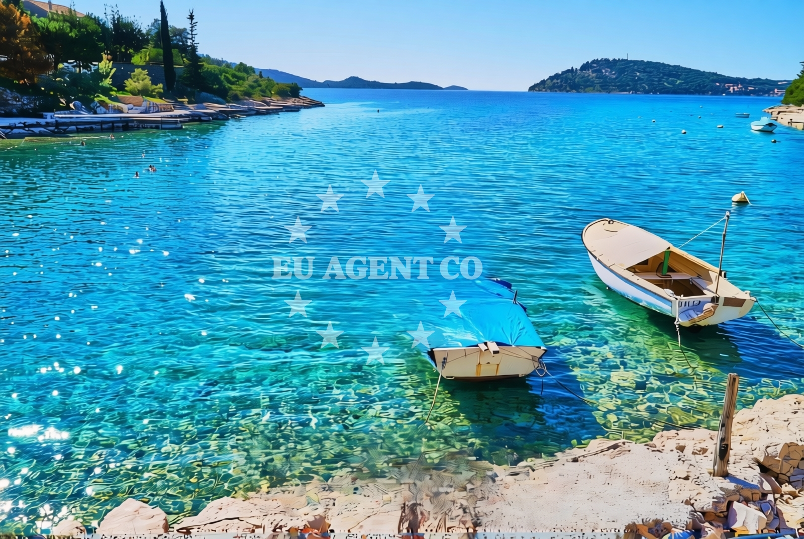 Overview of Dvornica beach in Uvala Luka 47, Rogoznica
