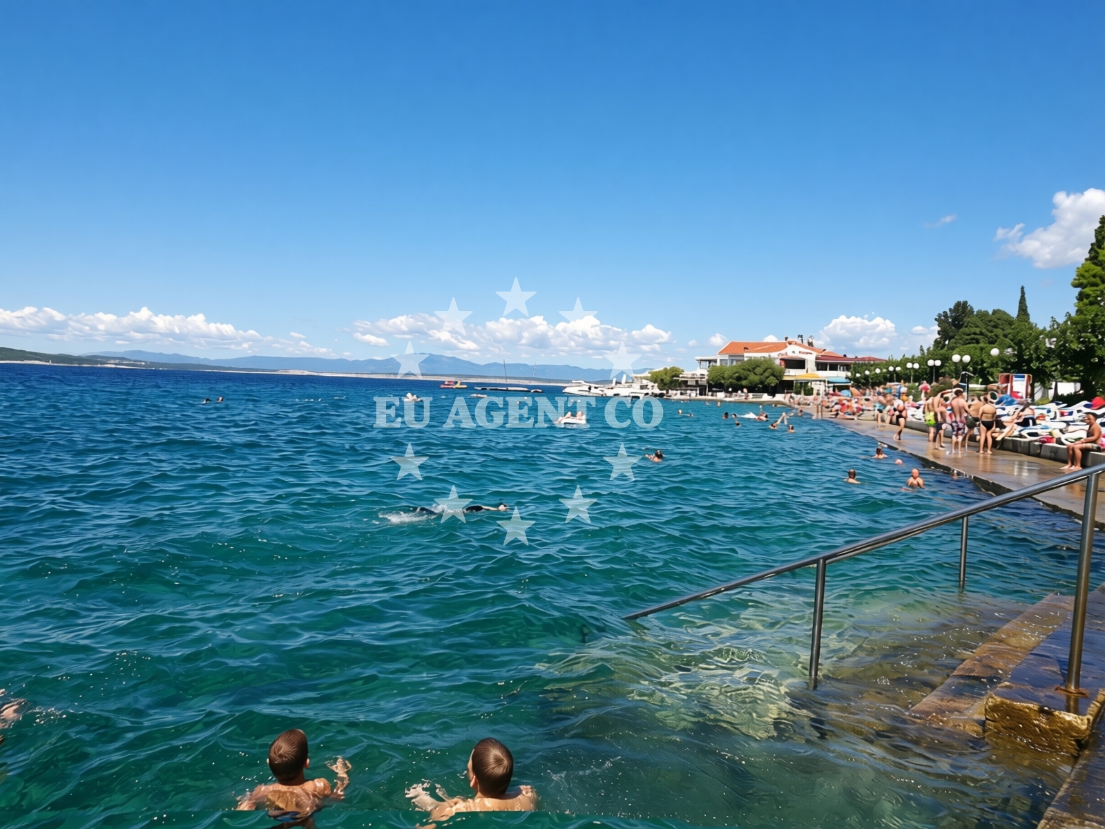 Sea and coastal view of Esperanto beach
