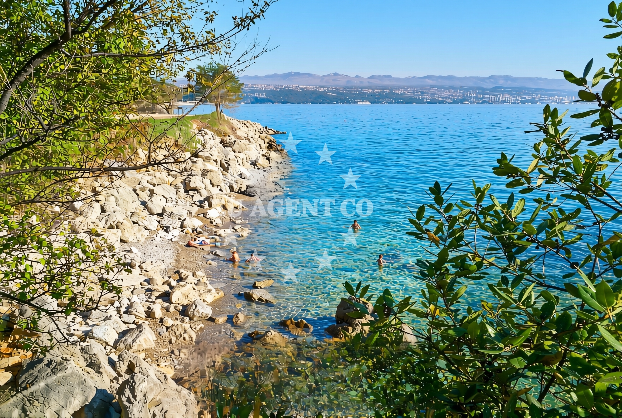 Overview of Fakultet, Ika Beach in Fakultet