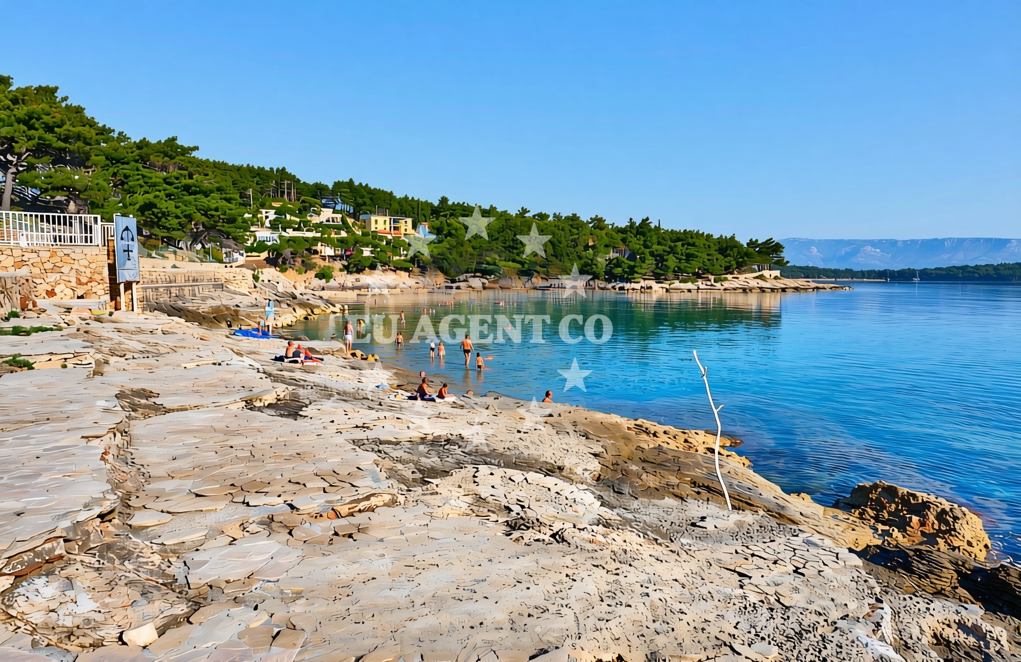 Beach facilities and surroundings at Fontana, Jelsa (Hvar) Beach in Fontana