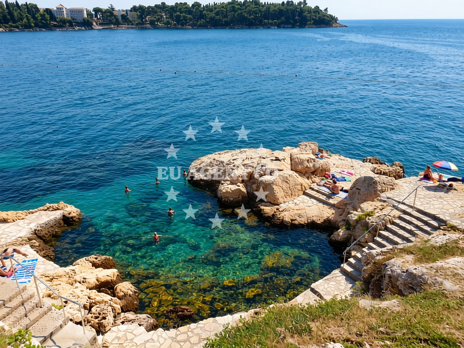 Beach facilities and surroundings at Fresh Corner Beach in Koversada 1, Vrsar