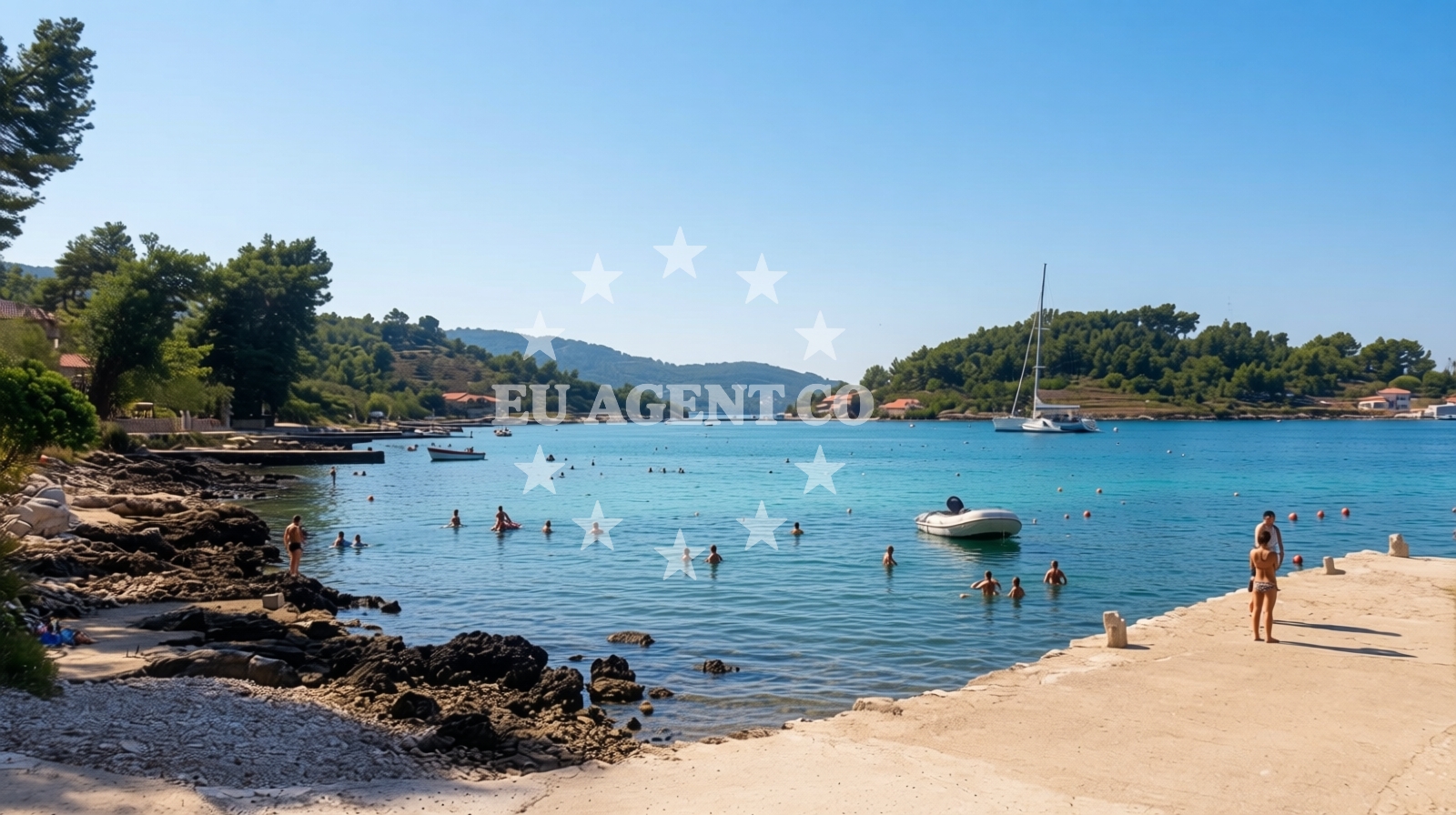 Shoreline and swimming area at Fuza beach in Gradina bb, Vela Luka
