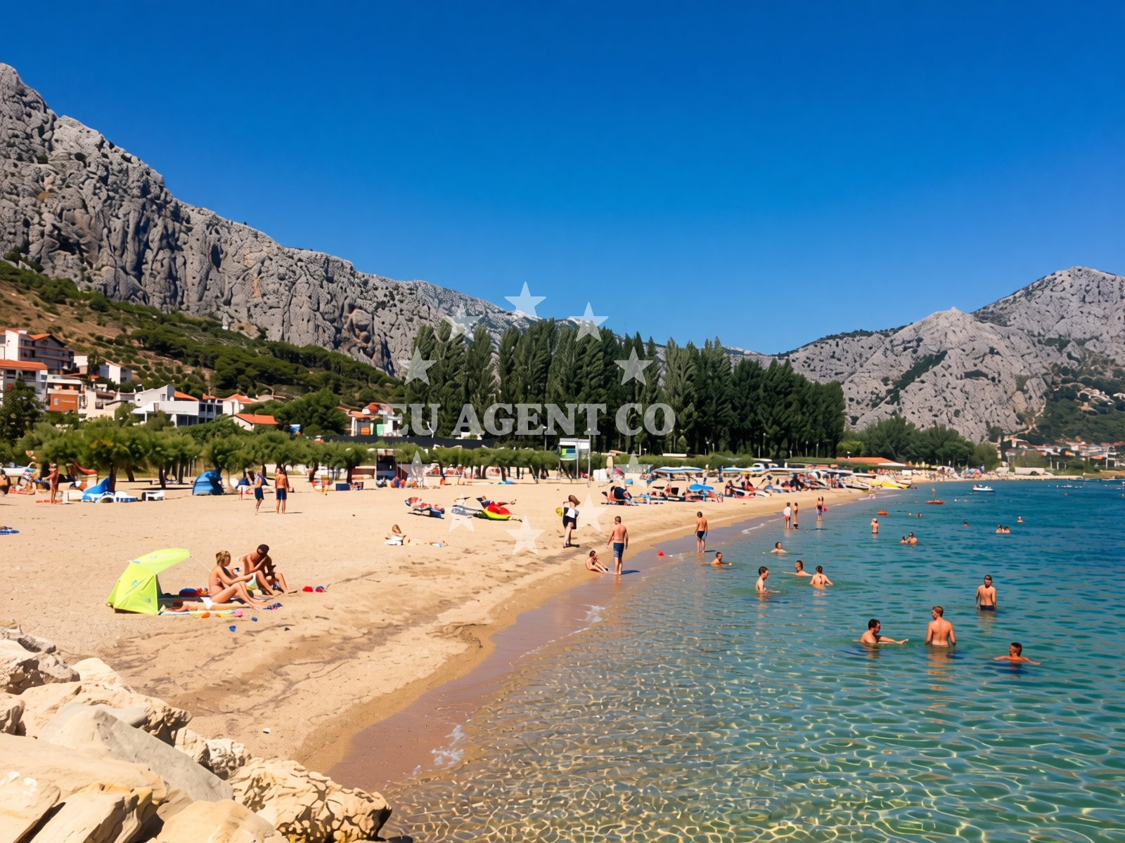 Overview of Galeb beach in Put Stare Duće 5, Omiš