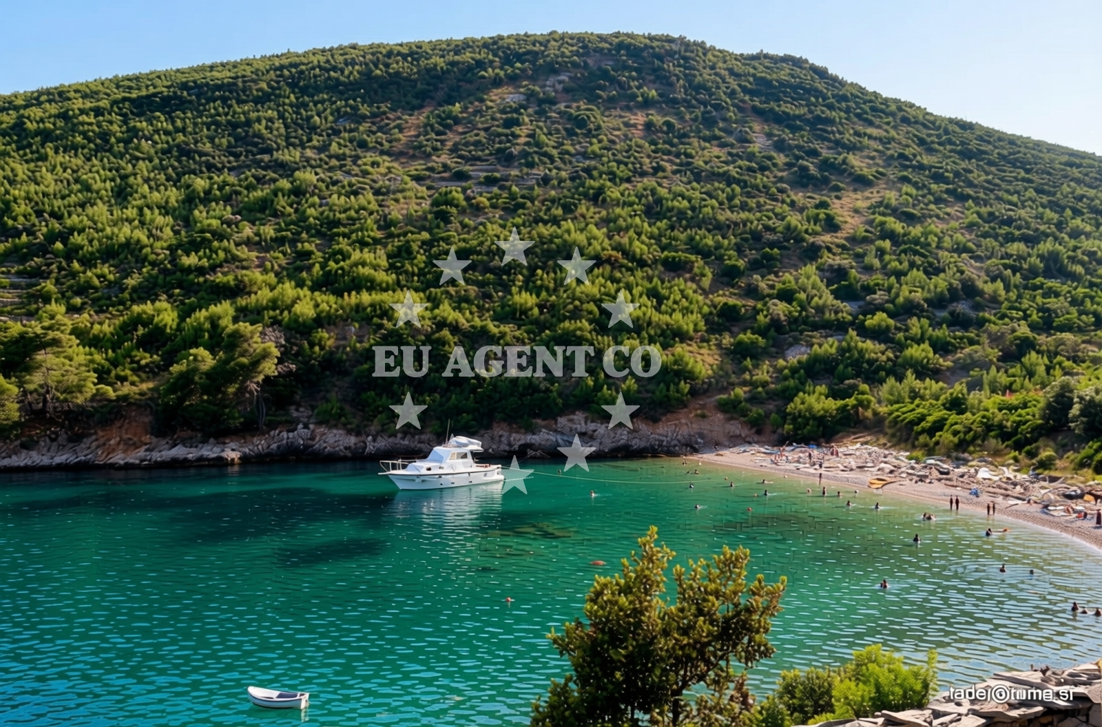 Overview of Gambo beach II in Put Pomurvice 18, Sućuraj