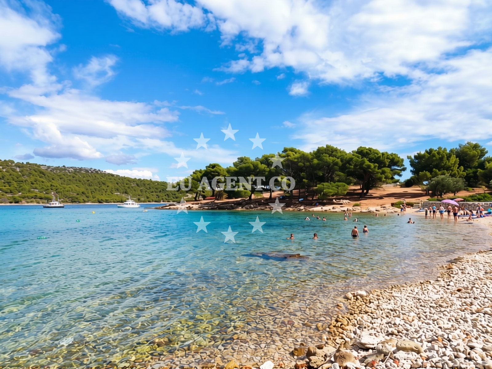 Overview of Garbinada beach in Uvala Lovišća 1B, Jezera
