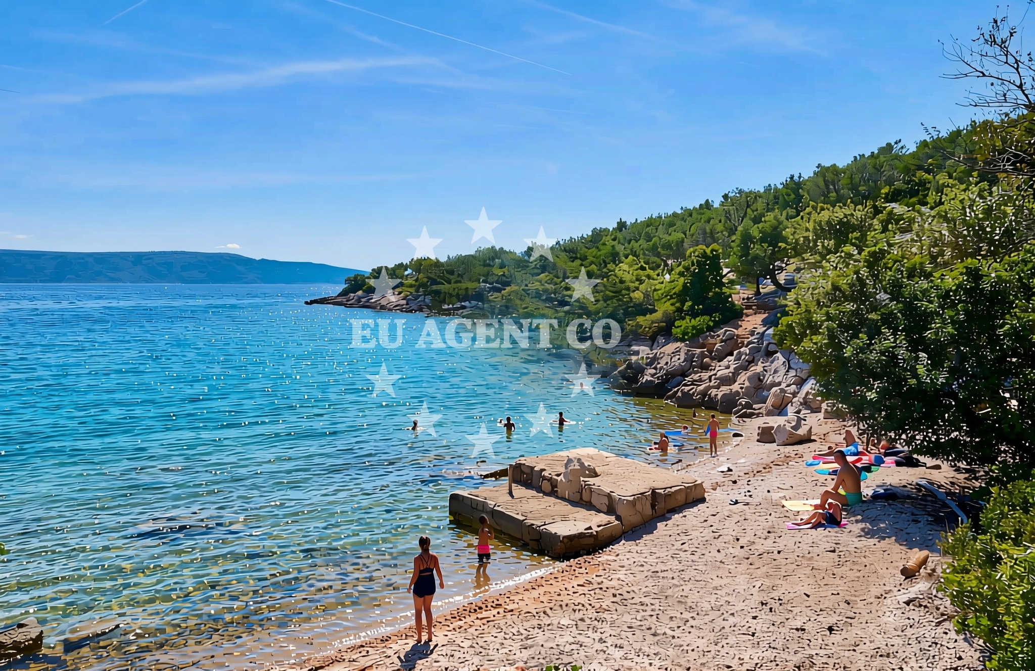 Shoreline and swimming area at Gavza, Cres (Cres) Beach in Gavza