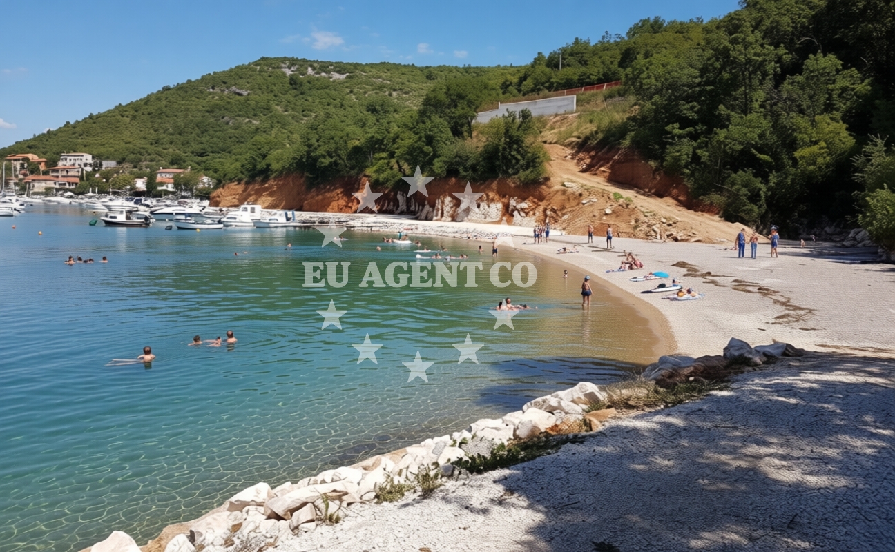 Additional view of Get beach