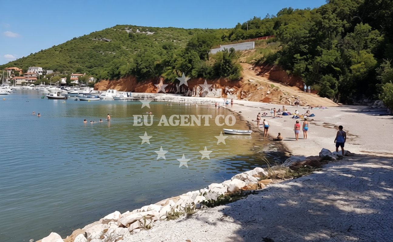 Additional view of Get beach