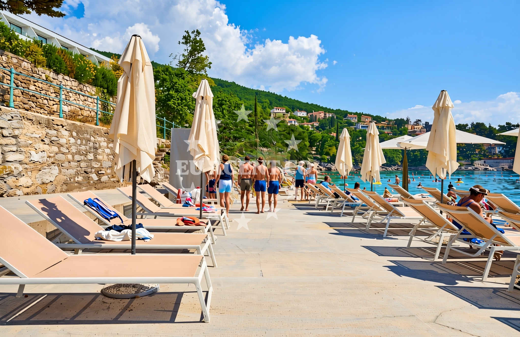 Beach facilities and surroundings at Giorgio II, Ičići Beach in Giorgio II
