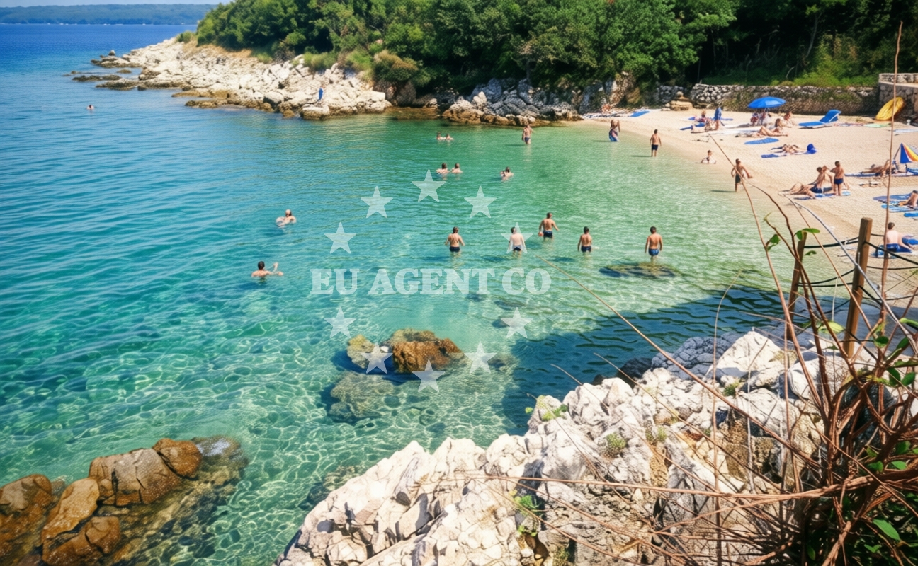 Additional view of Glavotok camp beach in Glavotok 4, Krk