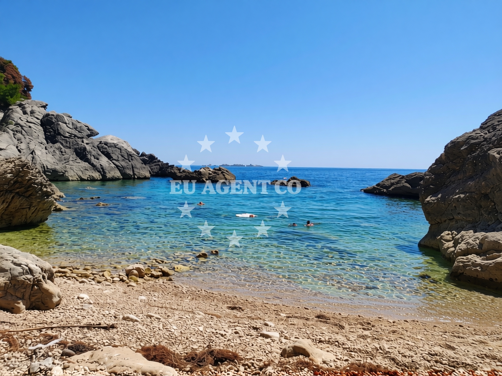 Shoreline and swimming area at Gof beach in Na Batu 4 (Zaton Veliki), Zaton