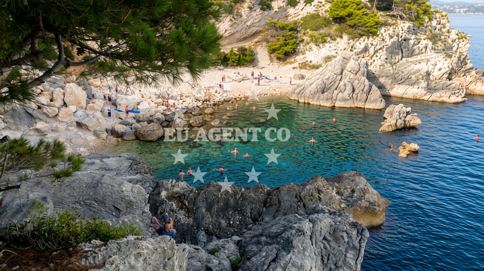Beach facilities and surroundings at Gof beach in Na Batu 4 (Zaton Veliki), Zaton