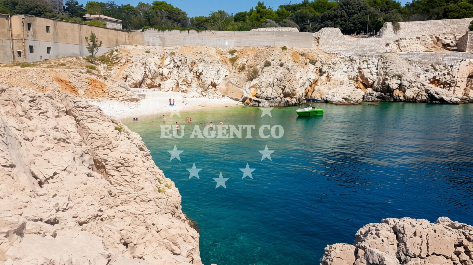 Overview of Goli otok in 563 Lopar, Lopar