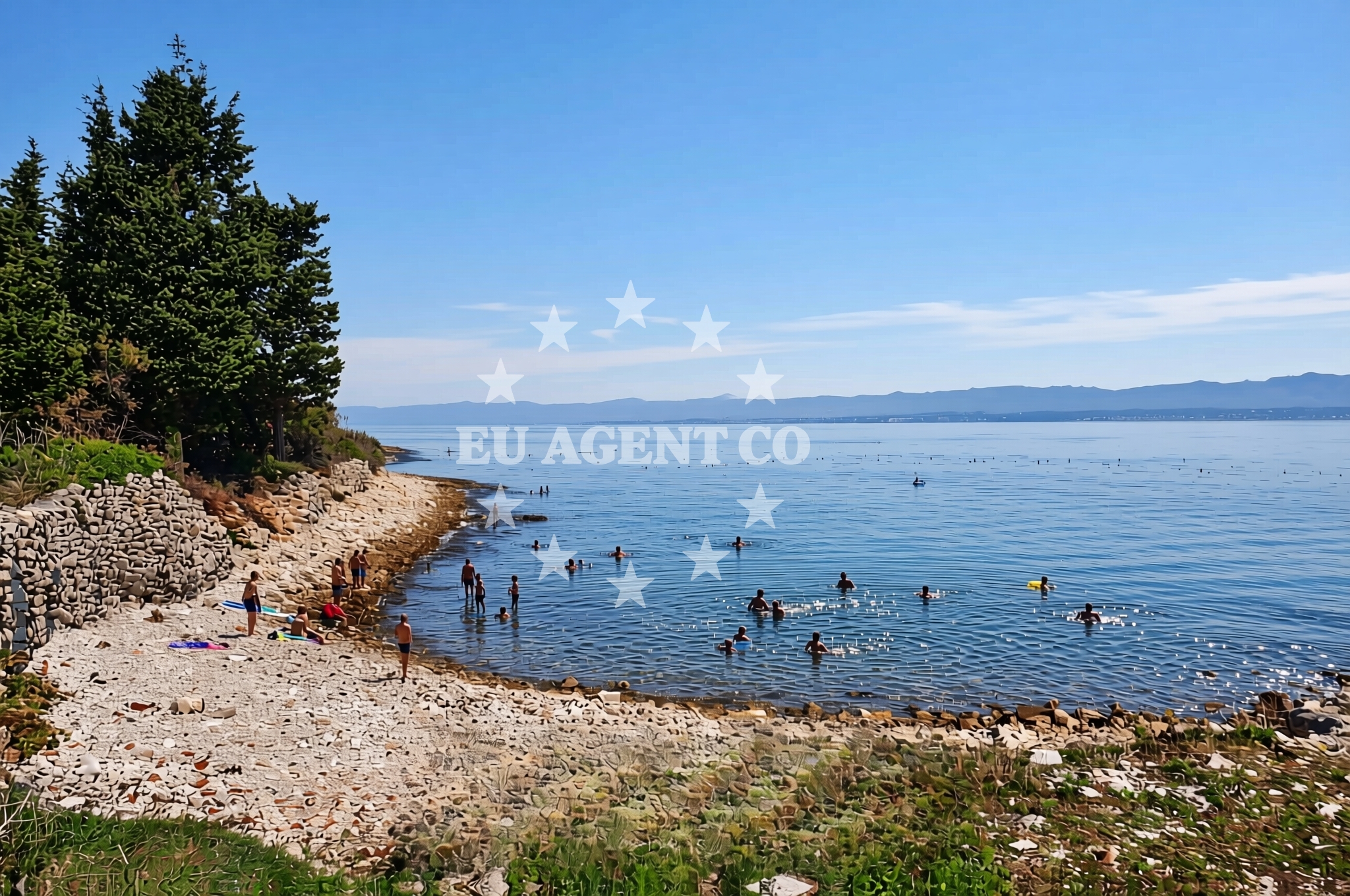 Shoreline and swimming area at Gorica, Sutomišćica (Ugljan) Beach in Gorica