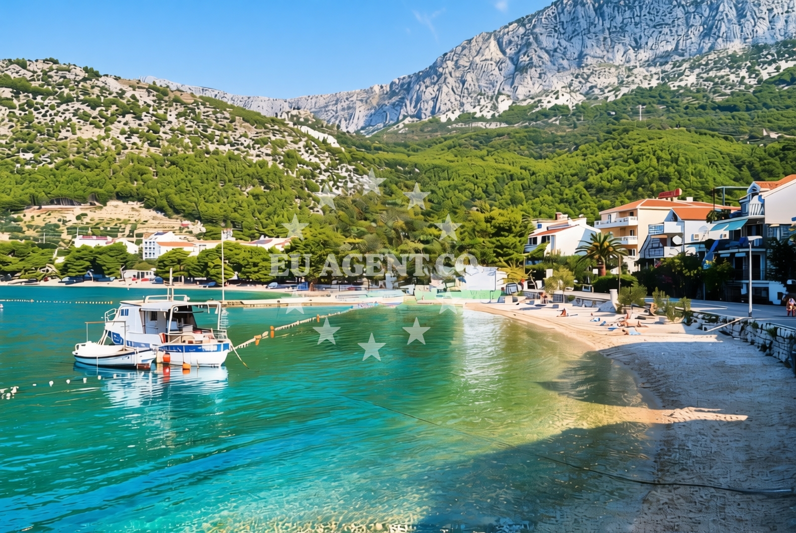 Shoreline and swimming area at Gornja uvala istok, Drvenik (Gradac) Beach in Gornja uvala istok