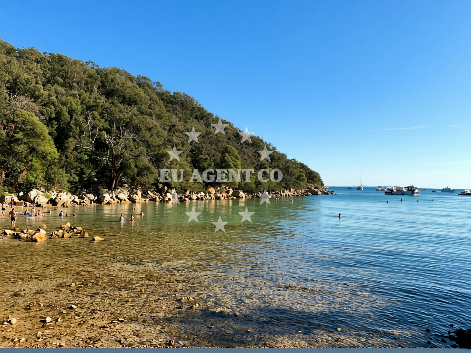 Shoreline and swimming area at Gozinka beach in Kampor 99, Rab